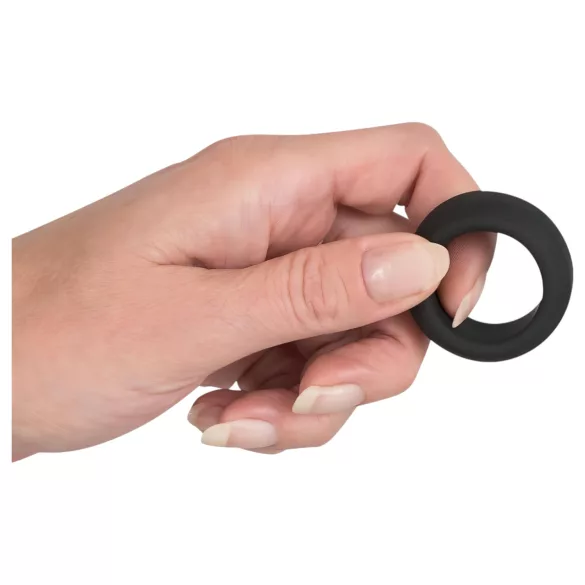 Crni Velvet - debelosteni prsten za penis (2,6 cm) - crni